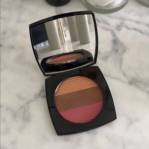 CHANEL deep rose gold les beiges healthy glow powder